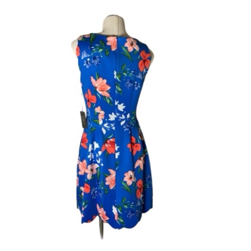 Vince Camuto Blue Floral Fit & Flare Scalloped Hem Sleeveless Dress Size 4 NWT - Picture 5 of 9
